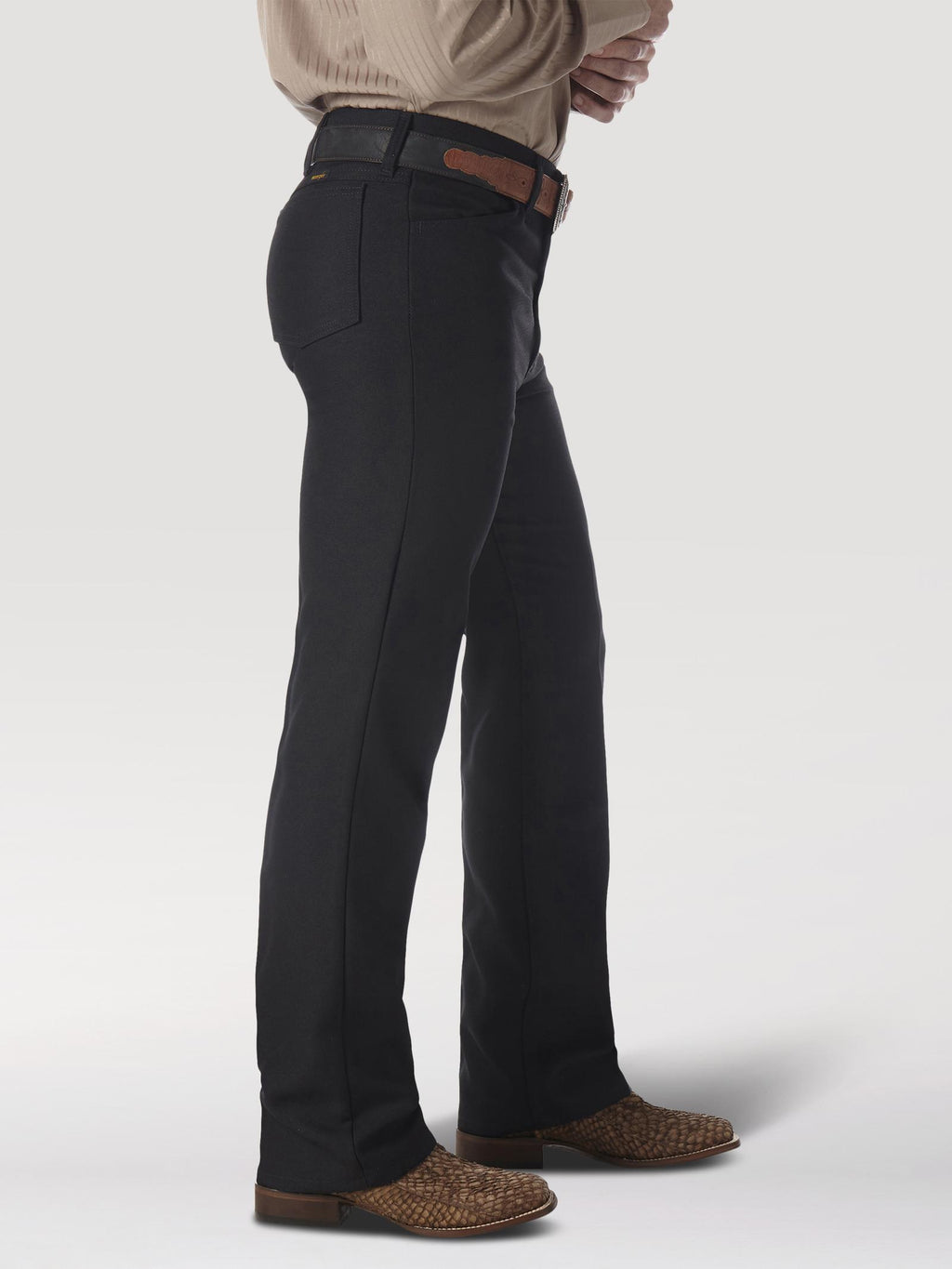 Wrangler 82BK Men's Wrancher Dress Jeans  Classic Fit, Original Rise, Polyester Stretch Twill