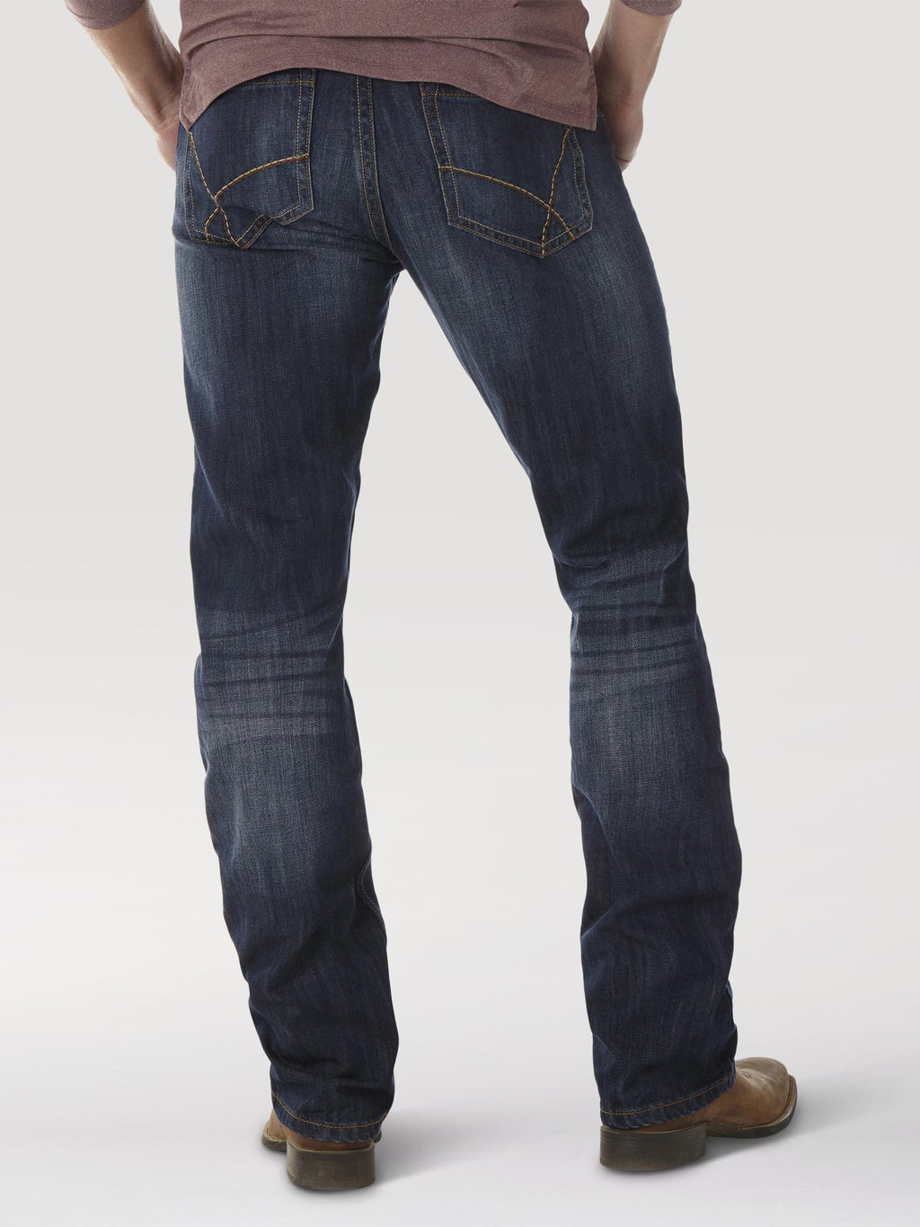 Wrangler 42MWXRD Men's 20X 42 Slim Fit Vintage Bootcut Jeans  River Denim Wash, Low Rise