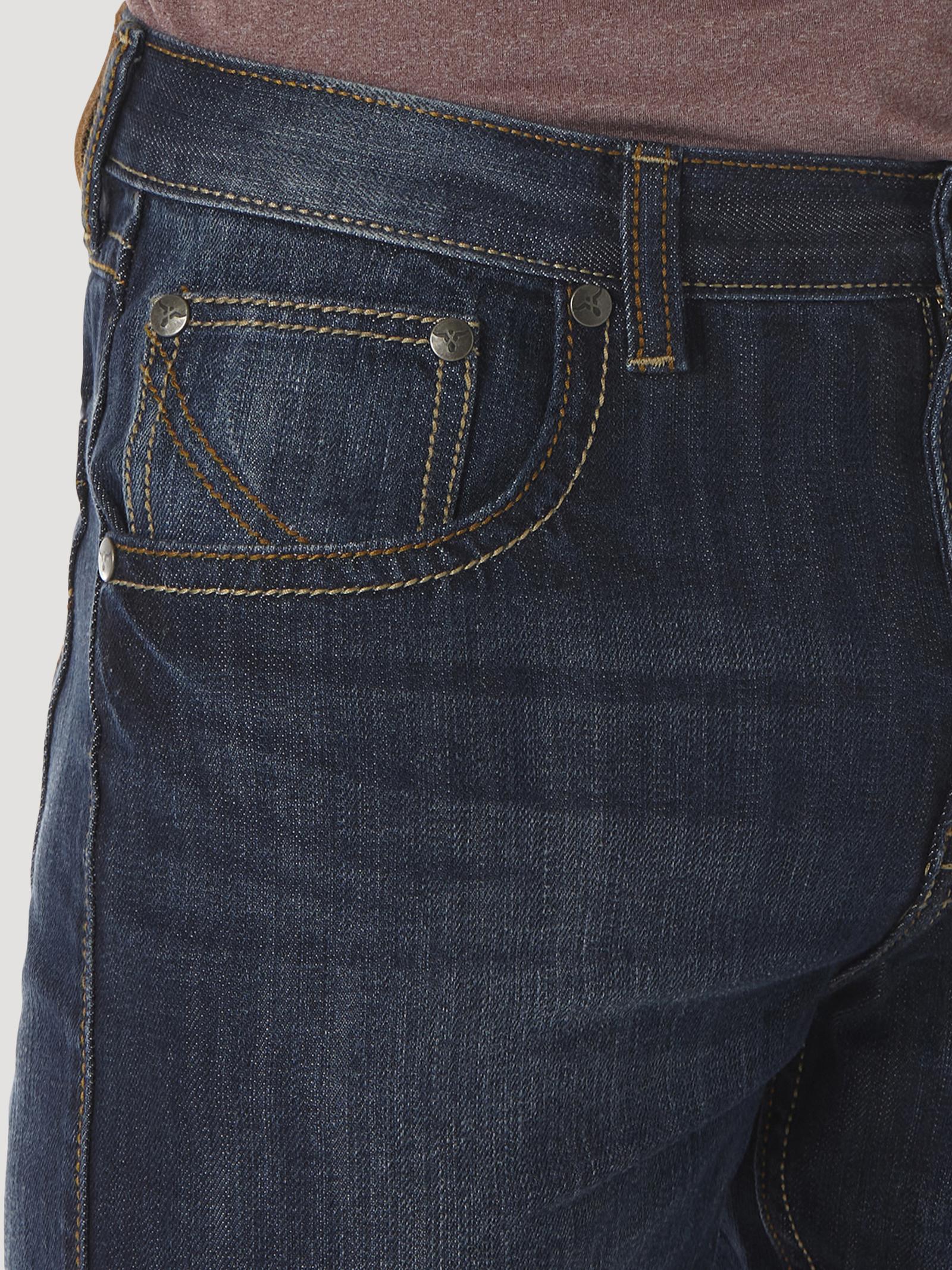 Wrangler 42MWXRD Men's 20X 42 Slim Fit Vintage Bootcut Jeans  River Denim Wash, Low Rise