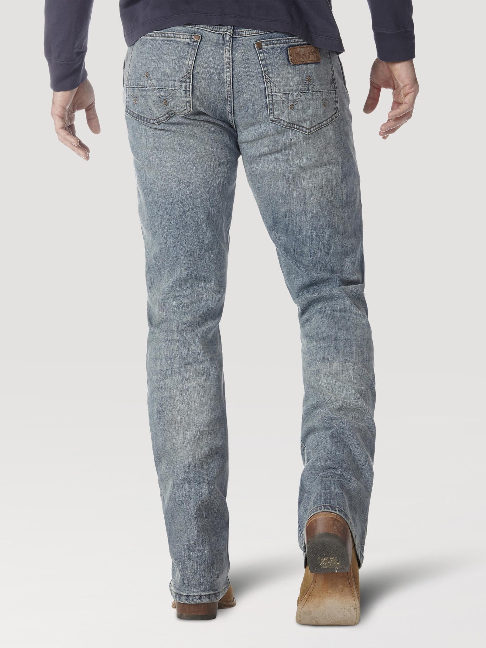 Wrangler 77MWZBR Men's Retro Slim Fit Bootcut Jeans  BR Wash, Low Rise, Cotton Spandex Denim