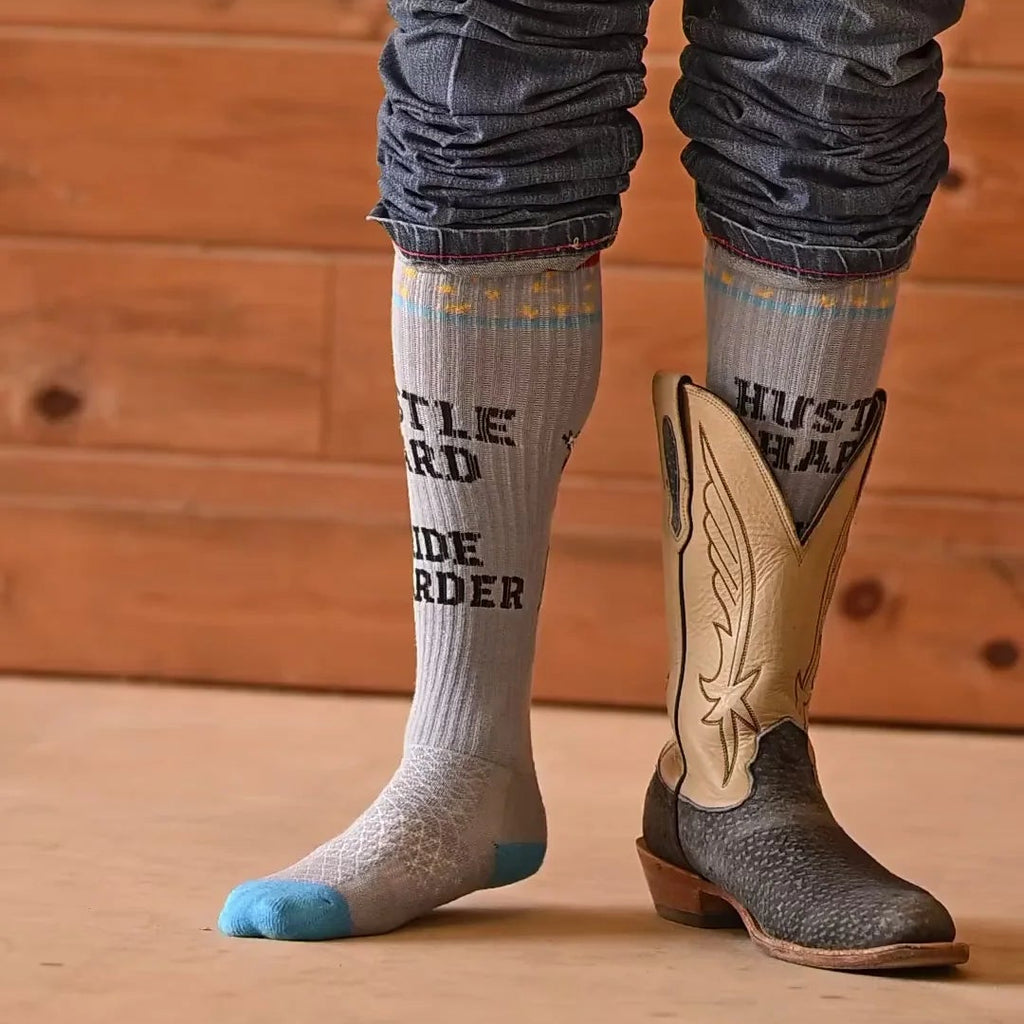 LUCKY CHUCK BAD COWGIRL CO 12220 SOCKS