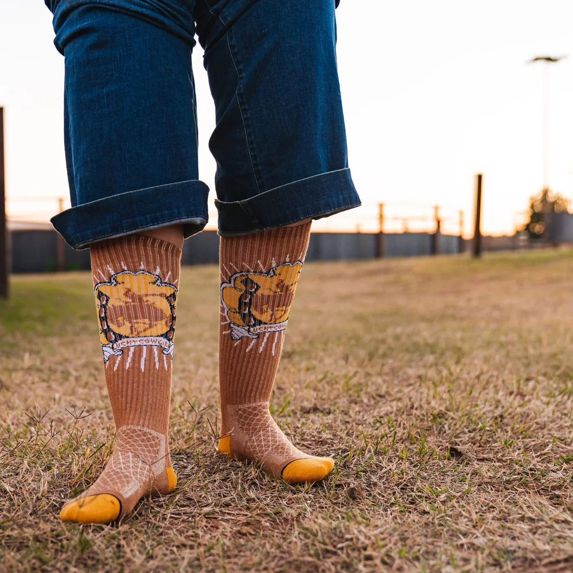 LUCKY CHUCK LUCKY BUCKING COWGIRL 12183 SOCKS