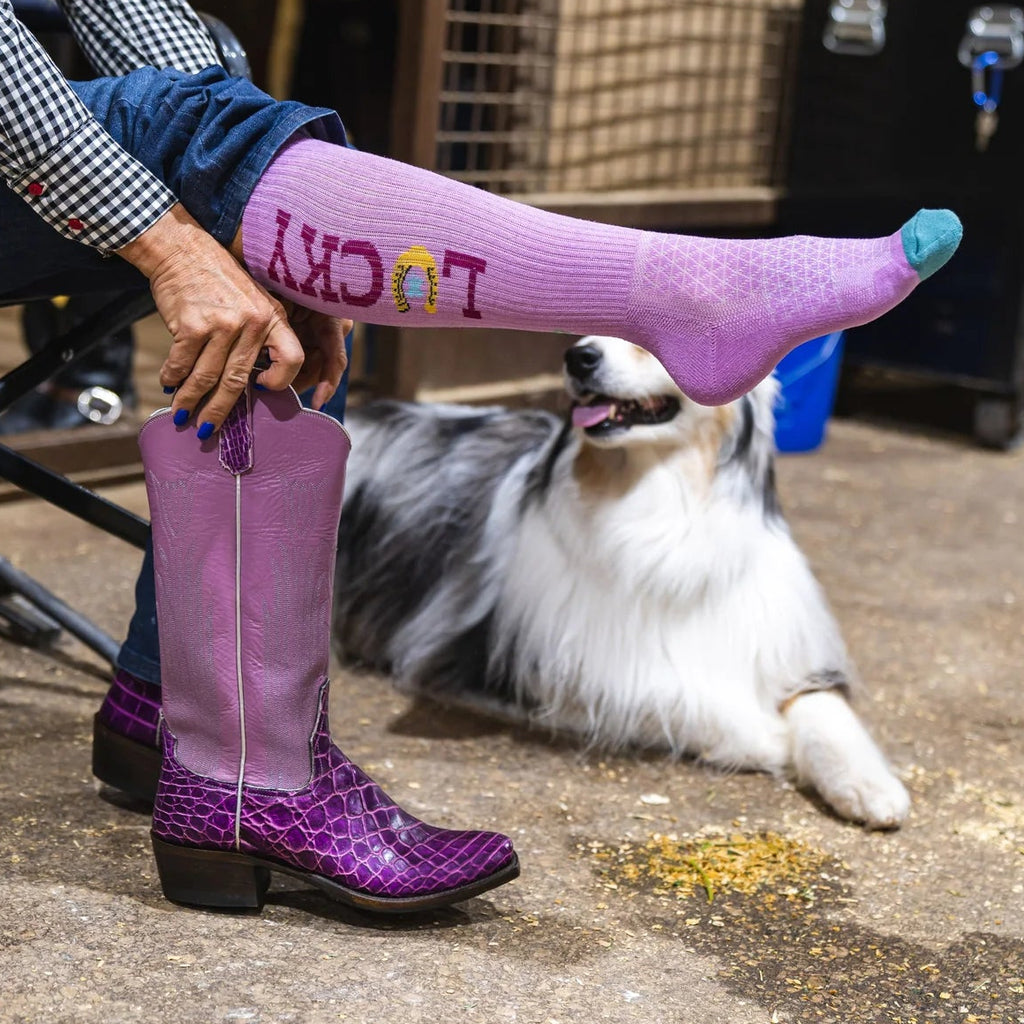 LUCKY CHUCK LUCKY LAVENDER LIGHT PINK 12116 SOCKS