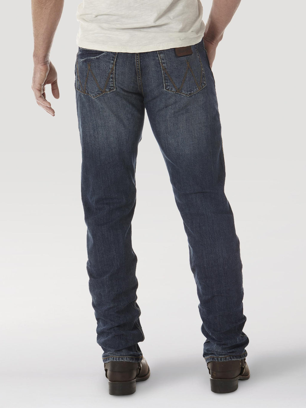 Wrangler WLT88BZ Men's Retro Slim Fit Straight Leg Jeans - Bozeman, Low Rise, Cotton Denim