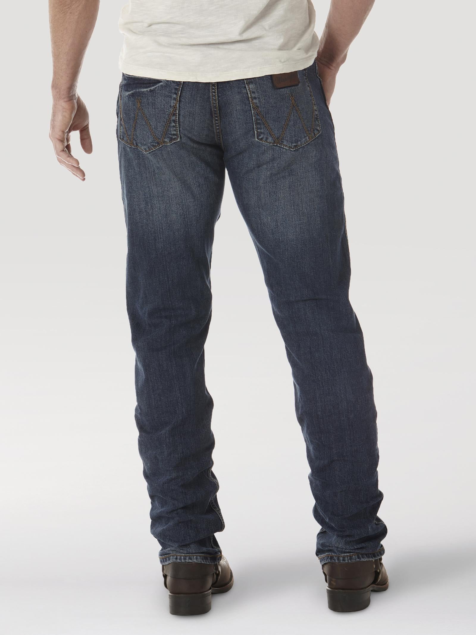 Wrangler WLT88BZ Men's Retro Slim Fit Straight Leg Jeans - Bozeman, Low Rise, Cotton Denim
