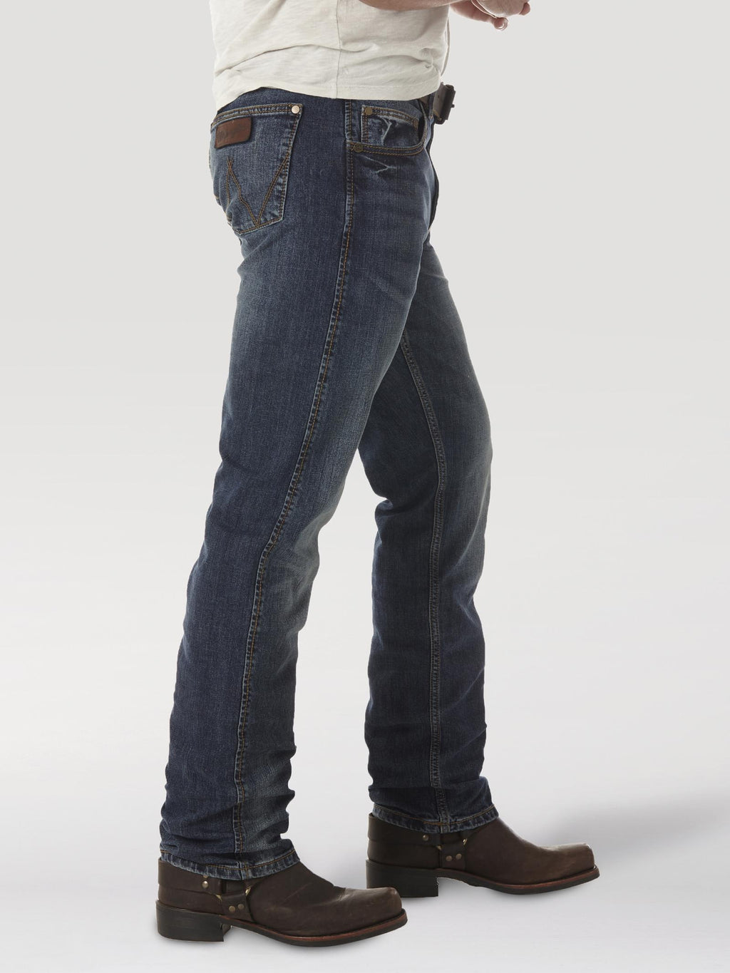 Wrangler WLT88BZ Men's Retro Slim Fit Straight Leg Jeans - Bozeman, Low Rise, Cotton Denim