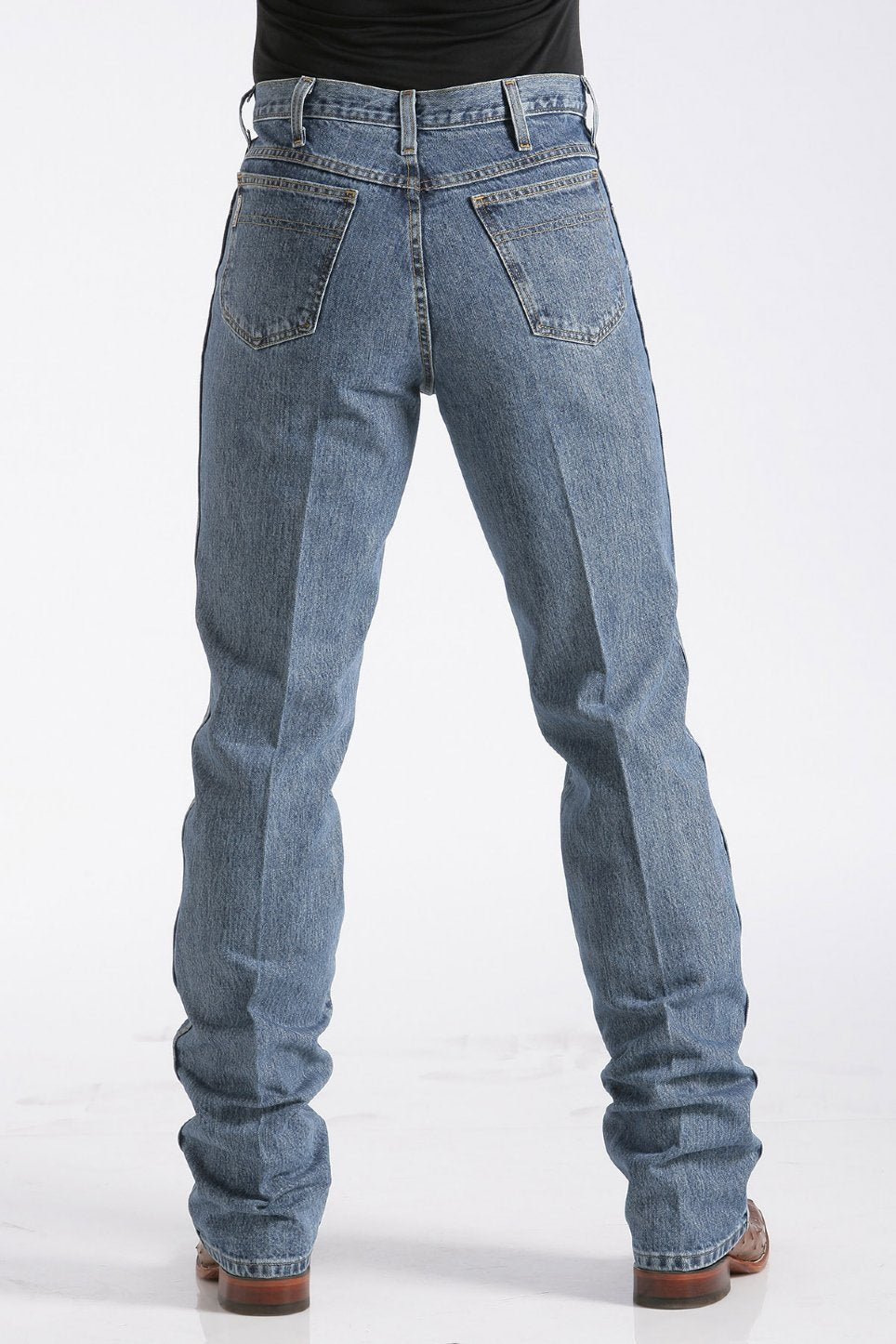 Cinch MB90532001 Men's Bronze Label Slim Fit Jeans  Medium Stonewash, Tapered Leg, Original Rise