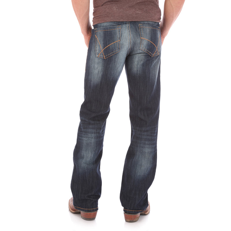 Wrangler 42MWXRD Men's 20X 42 Slim Fit Vintage Bootcut Jeans  River Denim Wash, Low Rise